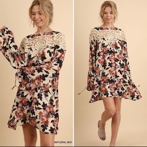 Floral Lace Mini Dress NWOT